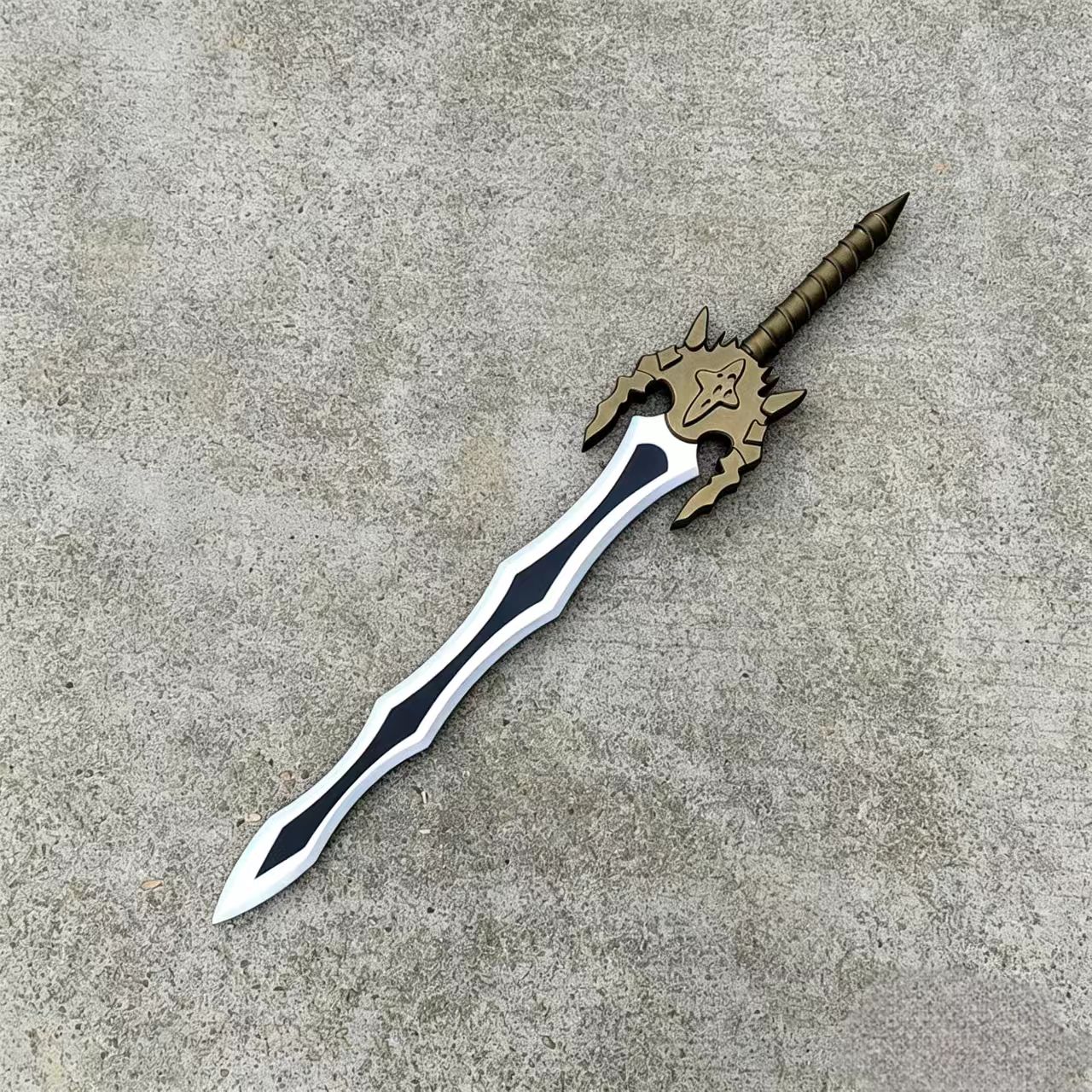 Flame Master Anime Take On Me- - مراجعة Cosplay Flame Prop وسعره